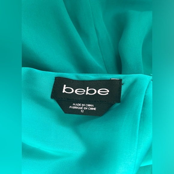 Bebe Teal Sleeveless V-Neck Flutter Trim Open Back Cocktail Dress, Size 12 - Picture 5 of 8